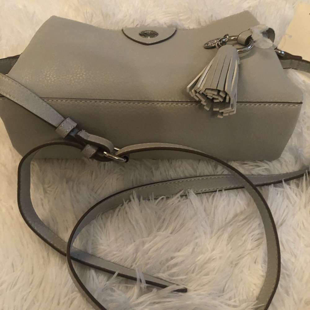 Lovely Anne Klein Maya triple xbody bag. - Picture 5 of 8